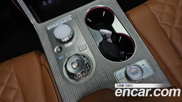 Genesis GV80 2.5T Бензин AWD — Фото автомобиля 9