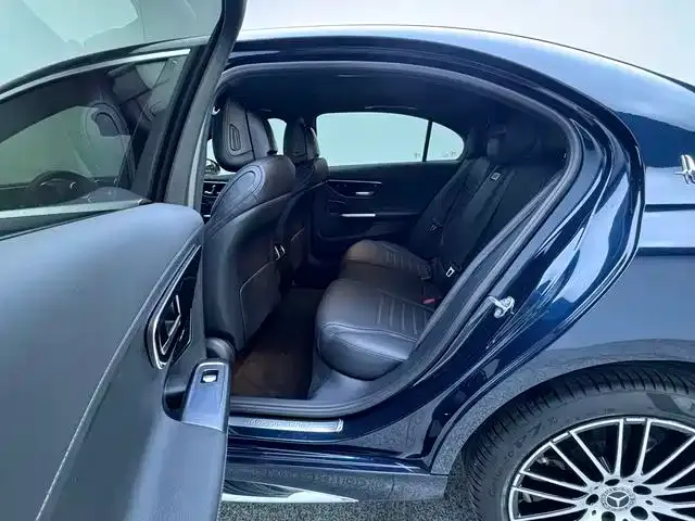 Mercedes-Benz C-Class — Фото автомобиля 13