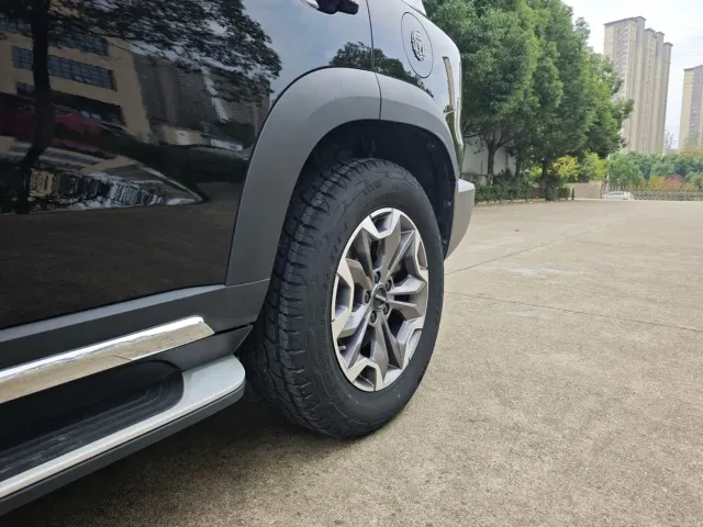 Haval Big Dog — Фото автомобиля 9