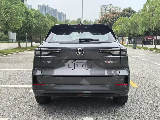 Changan CS55PLUS PHEV — Фото автомобиля 9