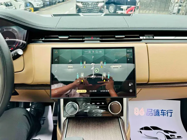 Land Rover Range Rover — Фото автомобиля 12