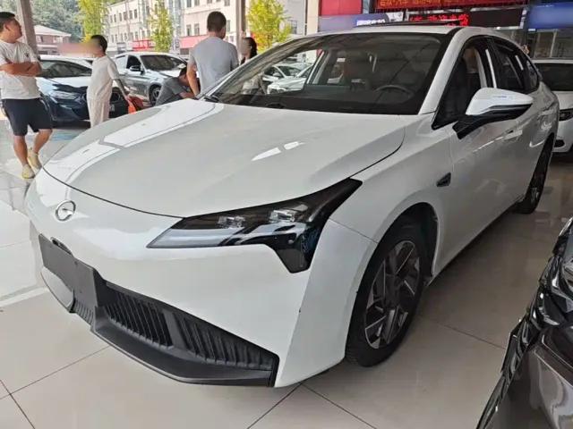 Фотография автомобиля — GAC Aion S Plus