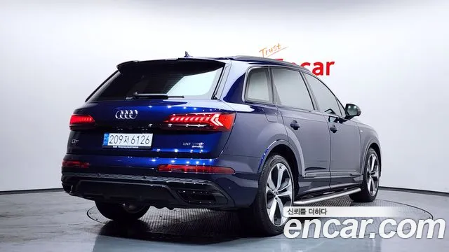Audi Q7 4M — Фото автомобиля 2