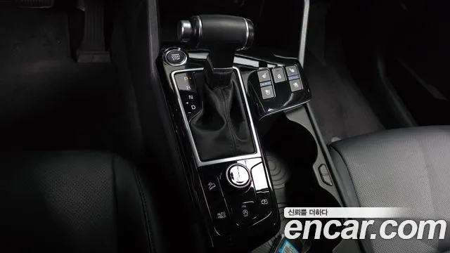 Kia Sportage Sportage 5-е поколение Дизель 2.0 4WD — Фото автомобиля 9