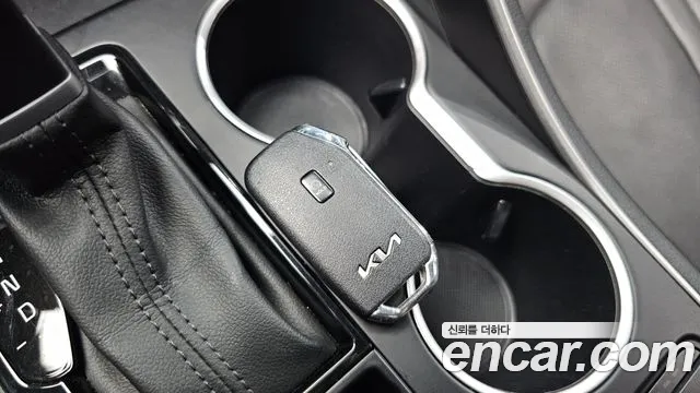 Kia K5 K5 3 поколение 2.0 LPI(Для проката) — Фото автомобиля 30