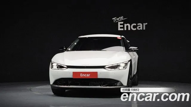 Kia EV6 — Фото автомобиля 3