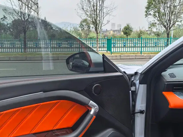 Hozon Neta GT — Фото автомобиля 6