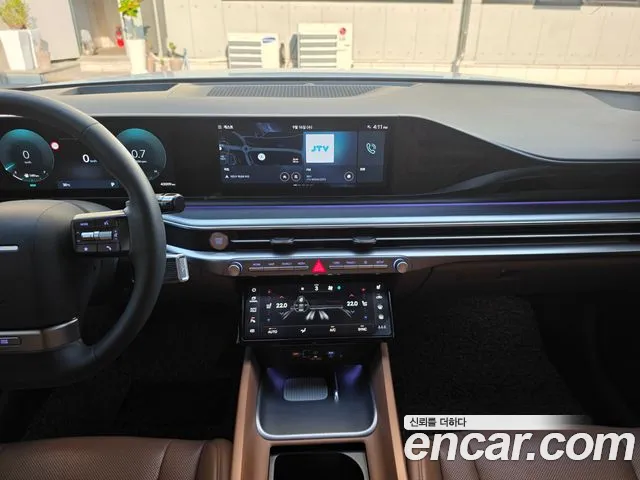 Hyundai Grandeur GN7 — Фото автомобиля 12