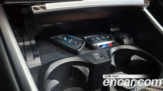 BMW 3-Series 3 серия (G20) 320i M Sport — Фото автомобиля 14