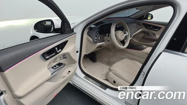 Mercedes-Benz E-Class E-класс W214 E300 4MATIC Exclusive — Фото автомобиля 9