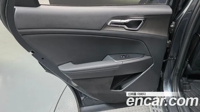 Kia Sportage — Фото автомобиля 14