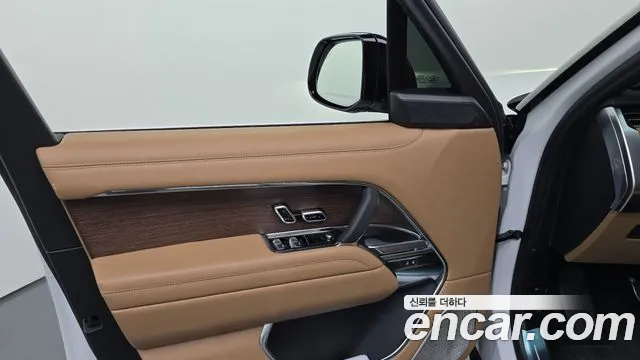 Land Rover Range Rover — Фото автомобиля 23