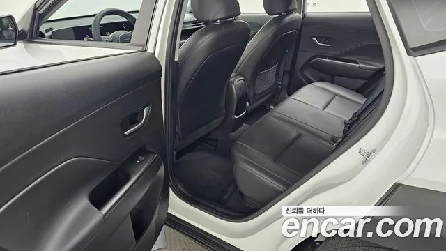 Hyundai Kona SX2 — Фото автомобиля 17