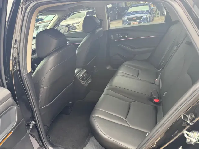 Honda Accord — Фото автомобиля 7