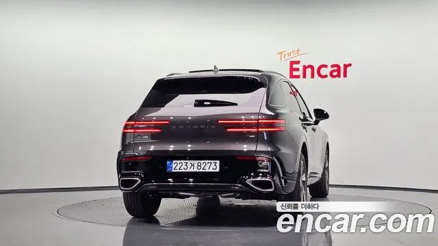 Genesis GV70 — Фото автомобиля 4