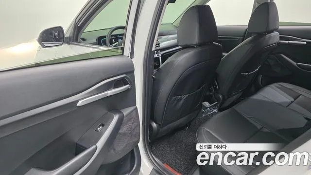 Kia Seltos Новый Seltos Бензин 2.0 2WD — Фото автомобиля 17