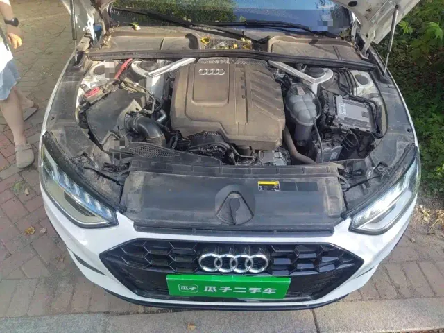 Audi A4L — Фото автомобиля 10