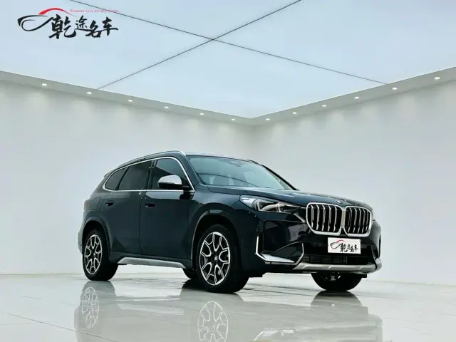 BMW X1 — Фото автомобиля 3