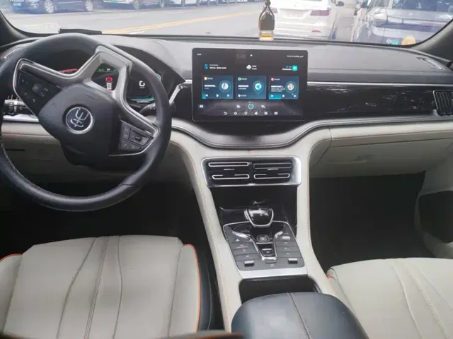BYD Song PLUS — Фото автомобиля 12