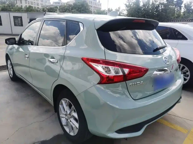 Nissan Tiida — Фото автомобиля 4