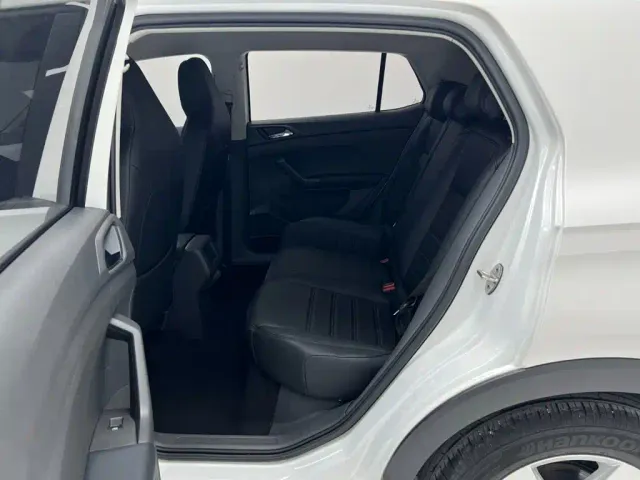 Volkswagen T-Cross — Фото автомобиля 8