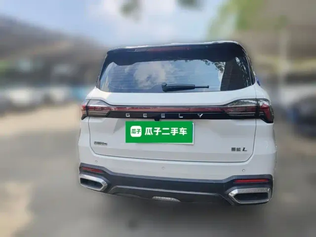 Geely Haoyue L — Фото автомобиля 3