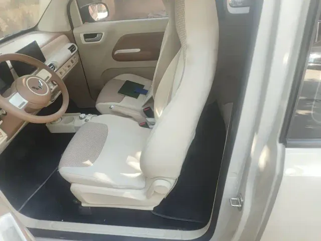 Wuling Hongguang Mini EV — Фото автомобиля 16