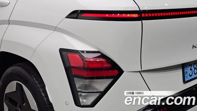 Hyundai Kona SX2 — Фото автомобиля 8