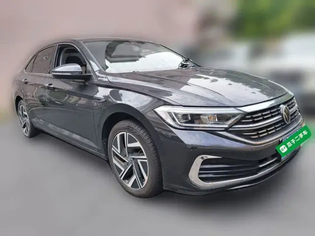 Volkswagen Sagitar — Фото автомобиля 3
