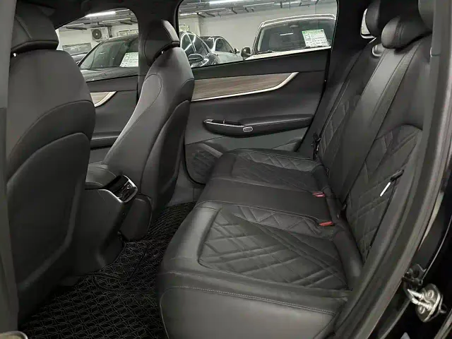 Changan Qiyuan A07 — Фото автомобиля 13