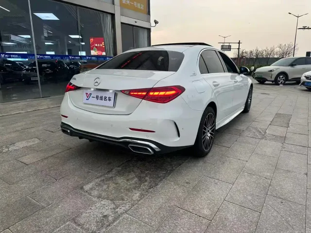 Mercedes-Benz C-Class — Фото автомобиля 5