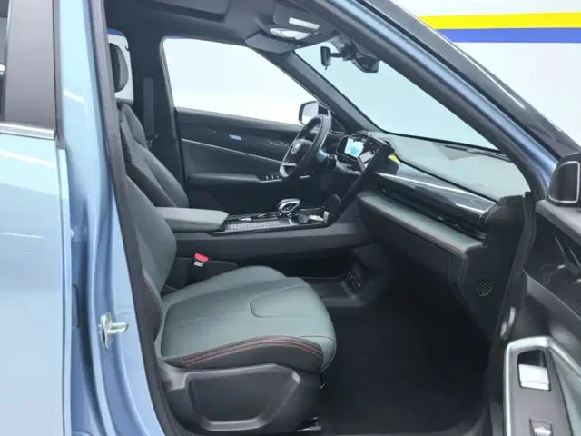 Geely Boyue — Фото автомобиля 8