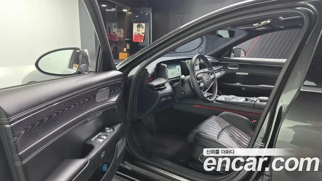 Genesis G90 Бензин 3.5 турбо AWD — Фото автомобиля 10