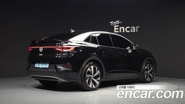 Volkswagen ID.5 Pro — Фото автомобиля 2