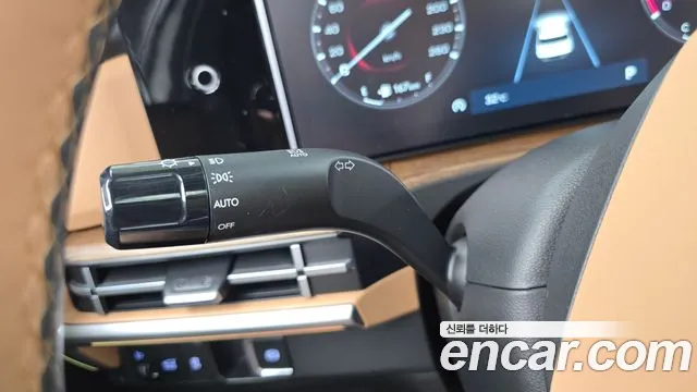 Hyundai Santafe Santa Fe (MX5) Бензин 2.5T 2WD — Фото автомобиля 29