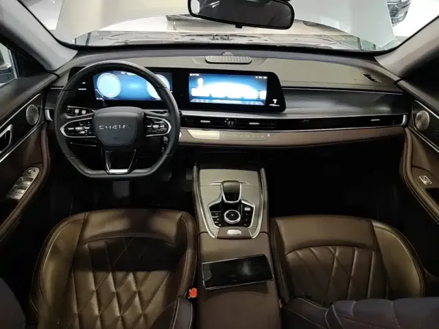 Chery Tiggo 8 PLUS — Фото автомобиля 9