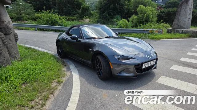 Daihatsu MX-5 MIATA — Фото автомобиля 12
