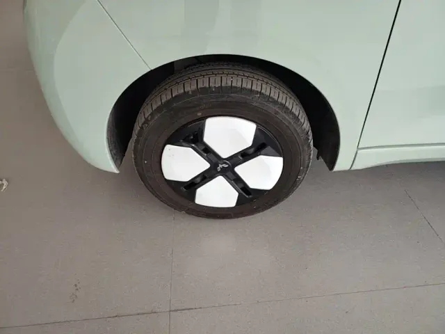 Wuling Hongguang Mini EV — Фото автомобиля 22