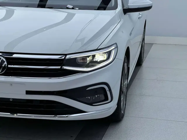 Volkswagen Bora — Фото автомобиля 6