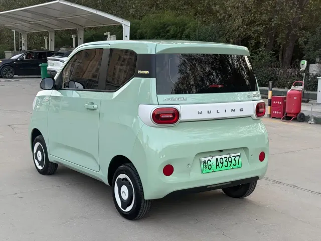 Wuling Hongguang Mini EV — Фото автомобиля 7
