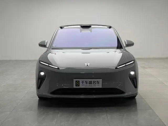 Nio ET5 Touring — Фото автомобиля 2