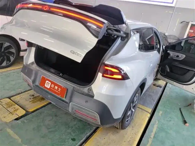 Changan Qiyuan Q05 — Фото автомобиля 4