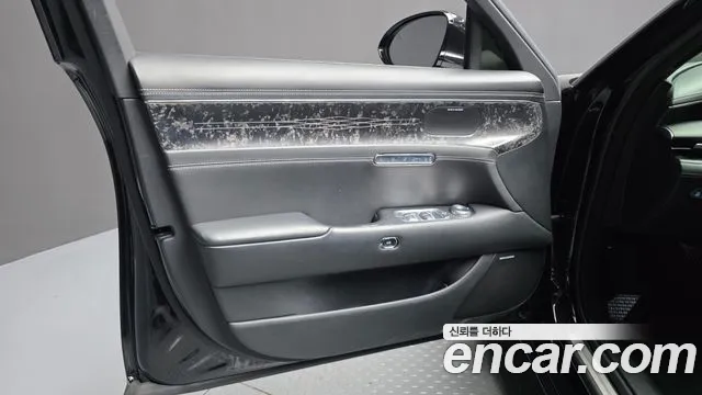 Genesis G90 RS4 — Фото автомобиля 13
