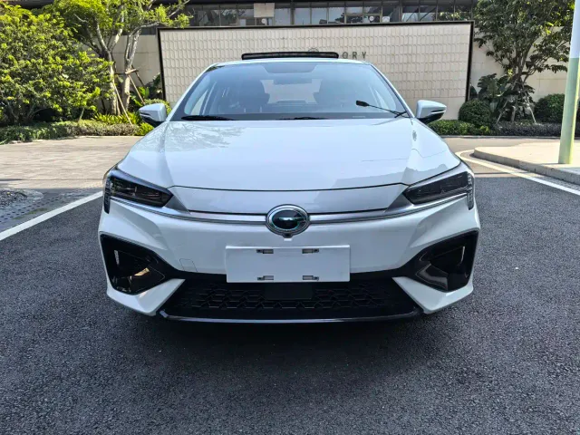 GAC Aion S — Фото автомобиля 2