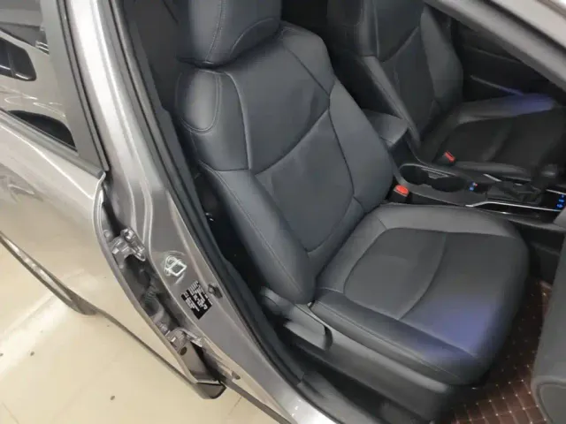 Toyota Corolla Cross — Фото автомобиля 24