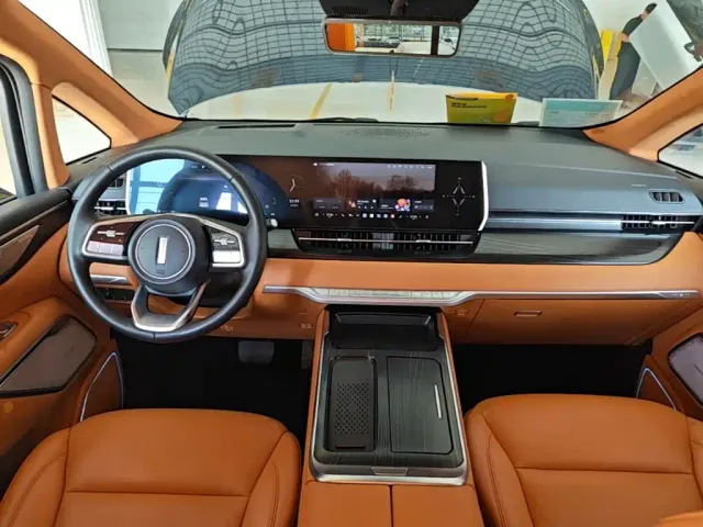 Wey Alpine — Фото автомобиля 5