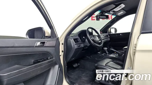 KG_Mobility_Ssangyong Rexton Новый Rexton Sport Дизель 2.2 4WD — Фото автомобиля 10