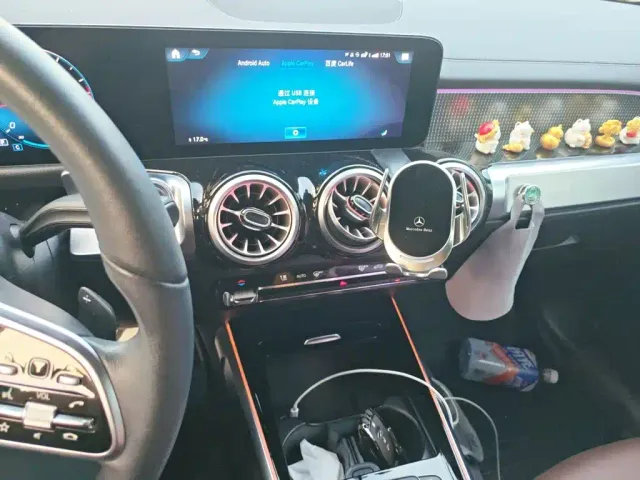 Mercedes-Benz GLB-Class — Фото автомобиля 14
