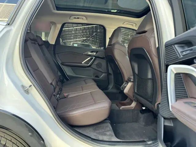 BMW X1 — Фото автомобиля 3