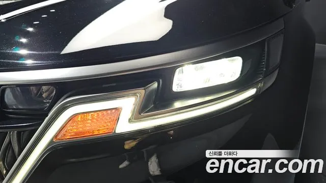 Kia Canival Carnival 4 поколение Бензин 9 мест Signature — Фото автомобиля 17